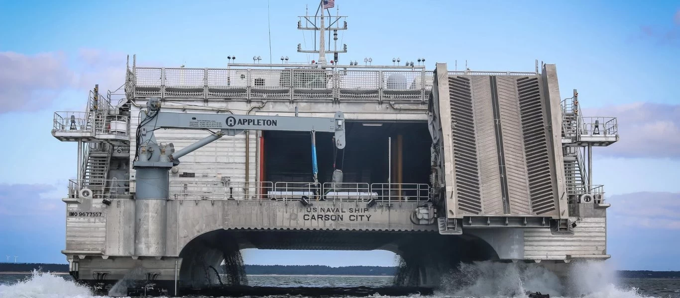 Αλεξανδρούπολη: Η κακοκαιρία εμπόδισε το USNS Carson City να «δέσει» στο λιμάνι
